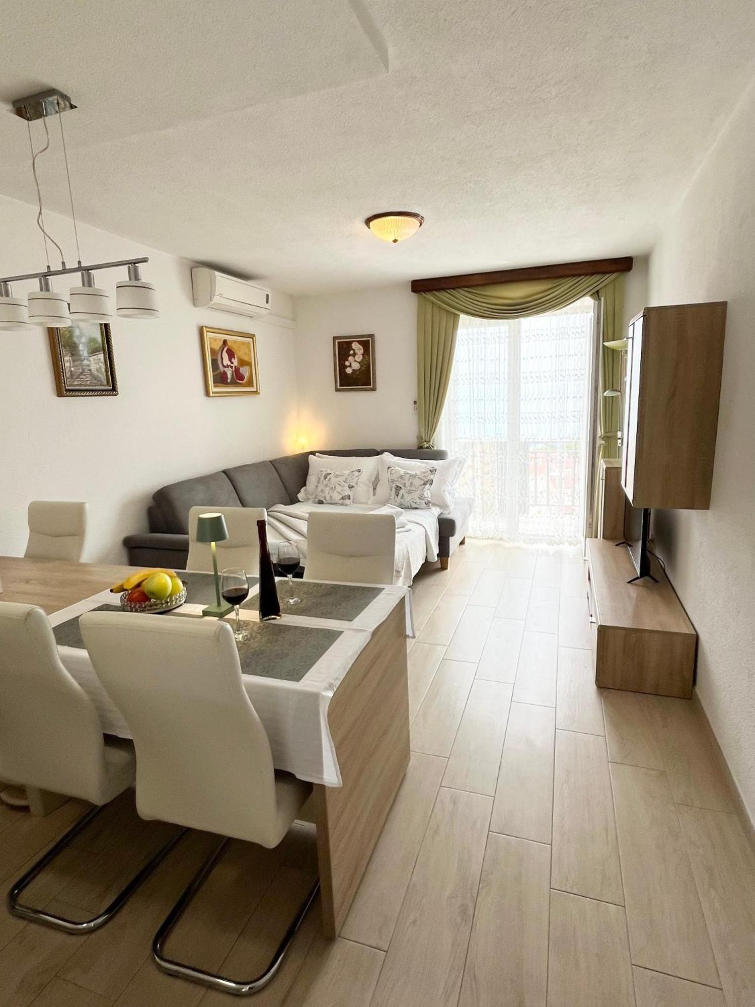 Apartments Irma Baška Voda Esterno foto