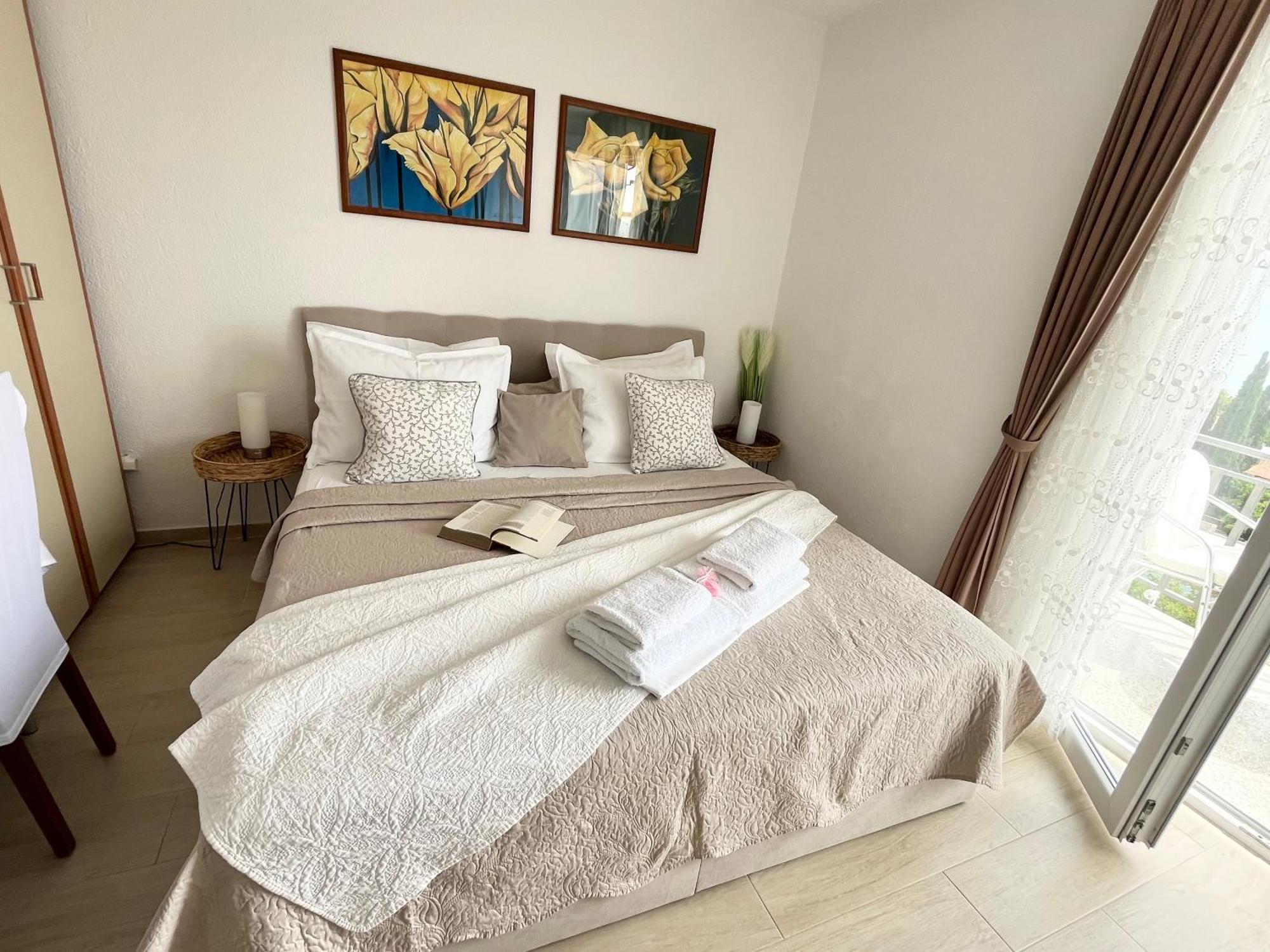 Apartments Irma Baška Voda Esterno foto