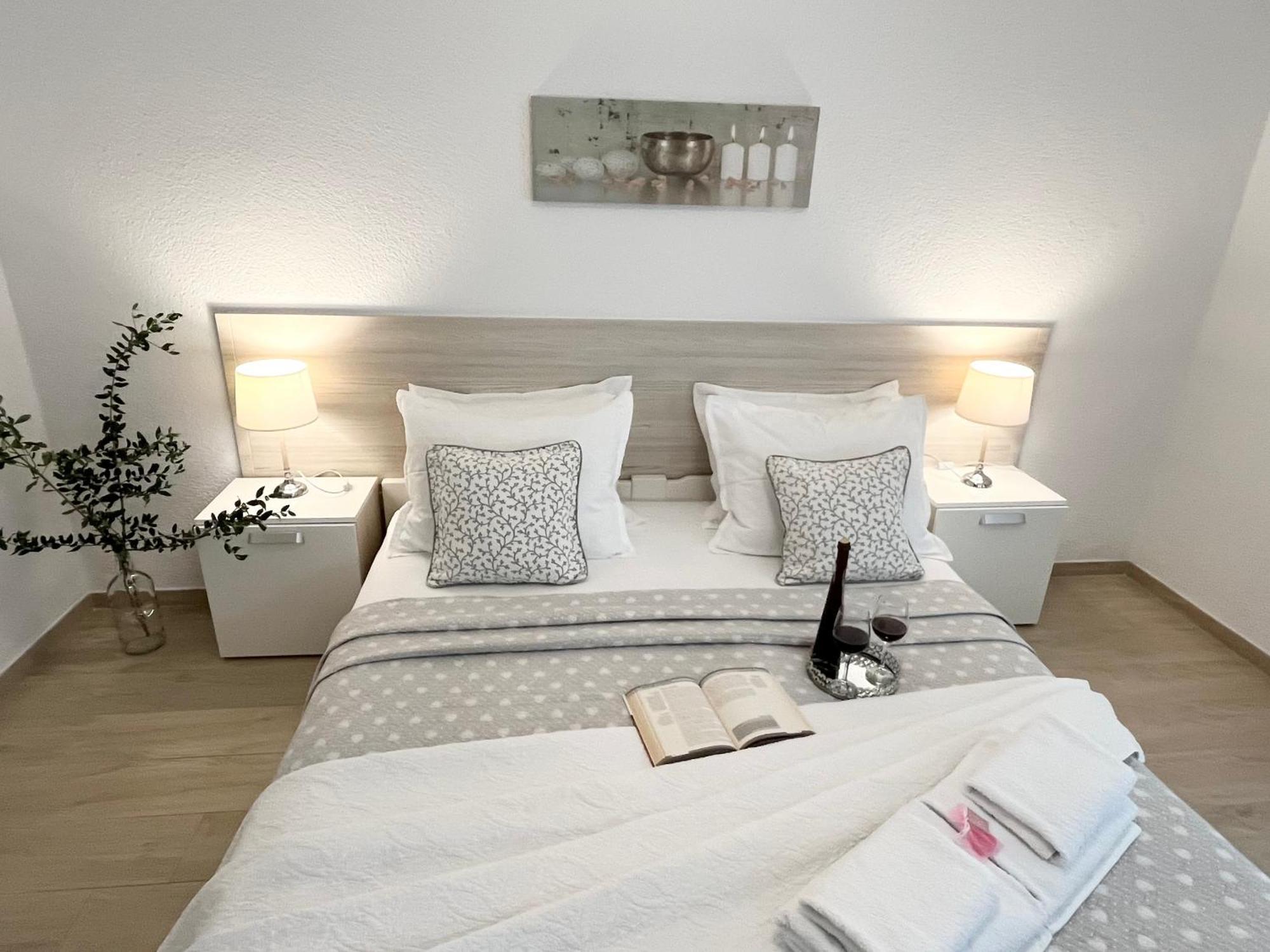 Apartments Irma Baška Voda Esterno foto